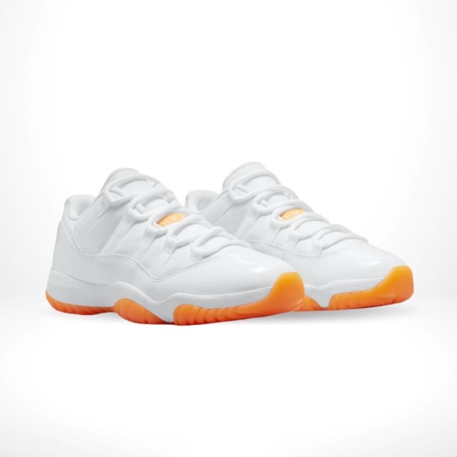 Angle view of Air Jordan 11