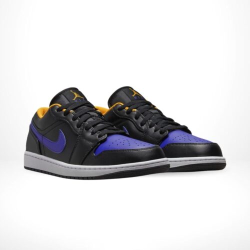 Angle view of Air Jordan 1