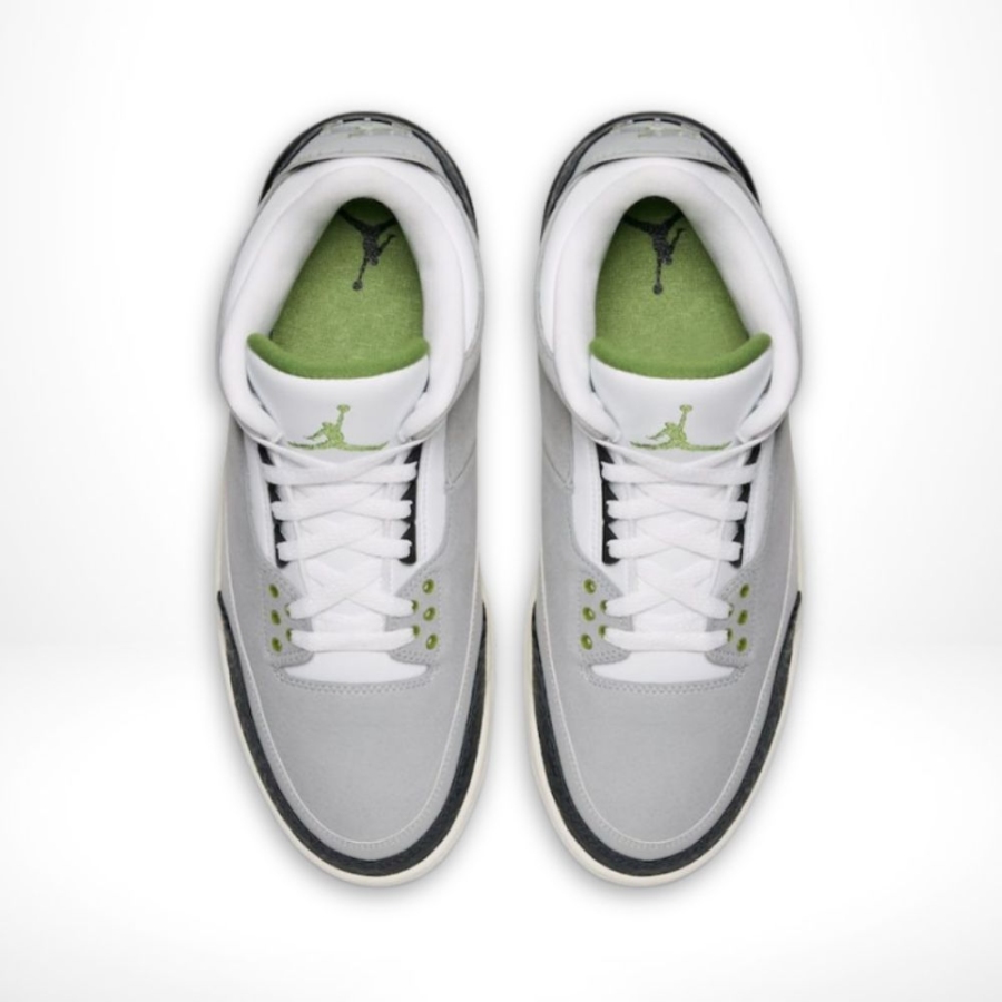Top view of Air Jordan 3