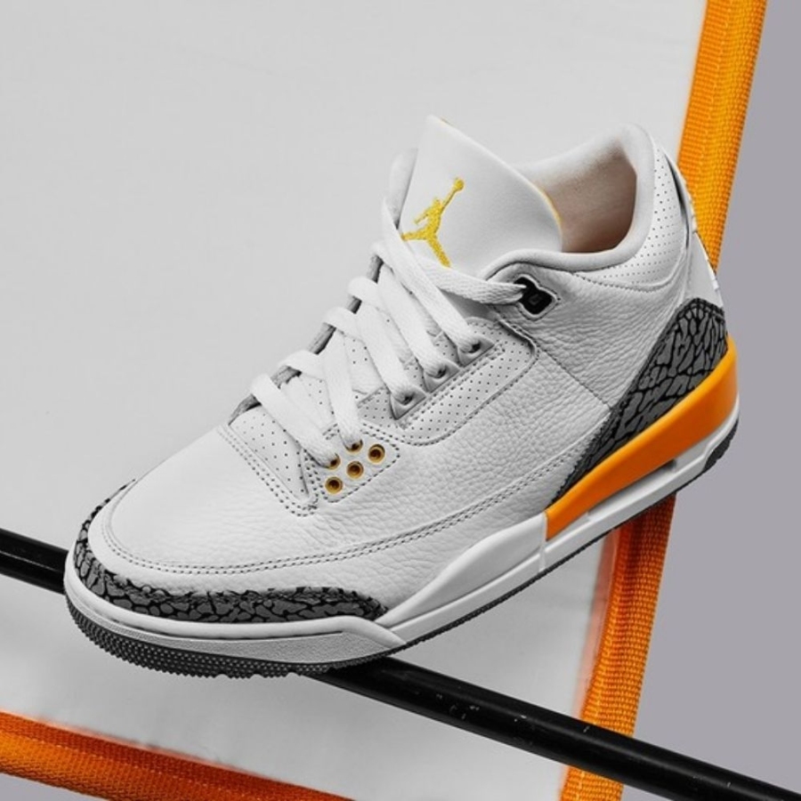 Real lifestyle image of Air Jordan 3