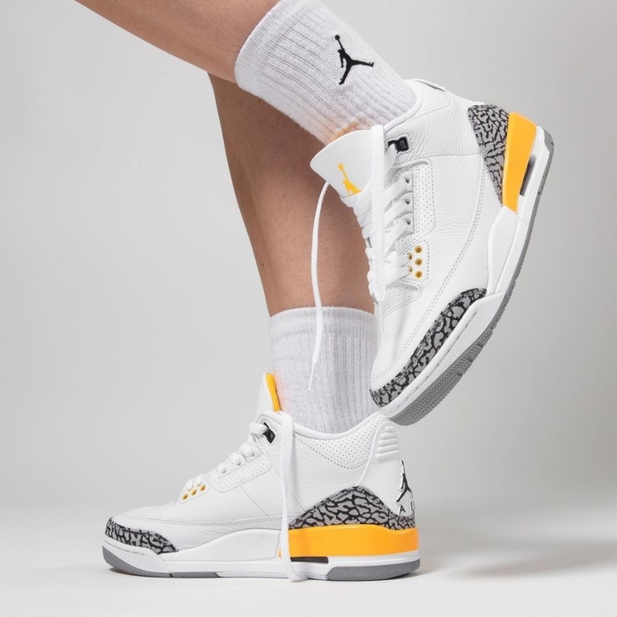 Real lifestyle image of Air Jordan 3