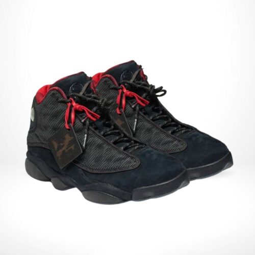 Angle view of Air Jordan 13