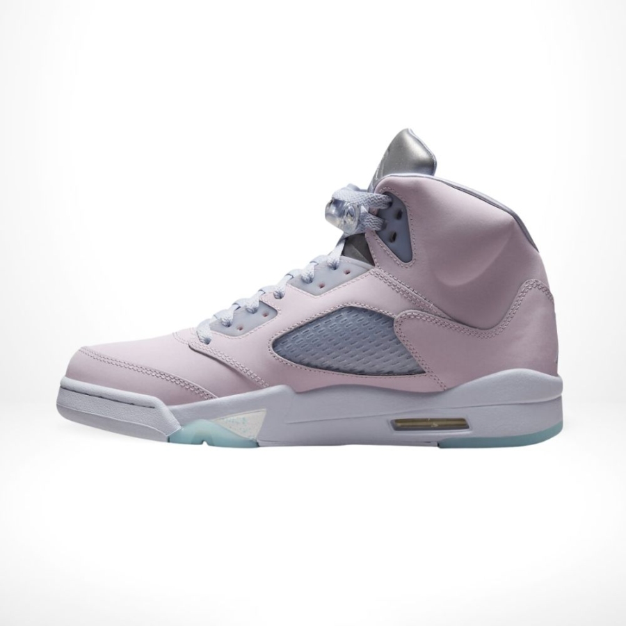 Side profile of Air Jordan 5