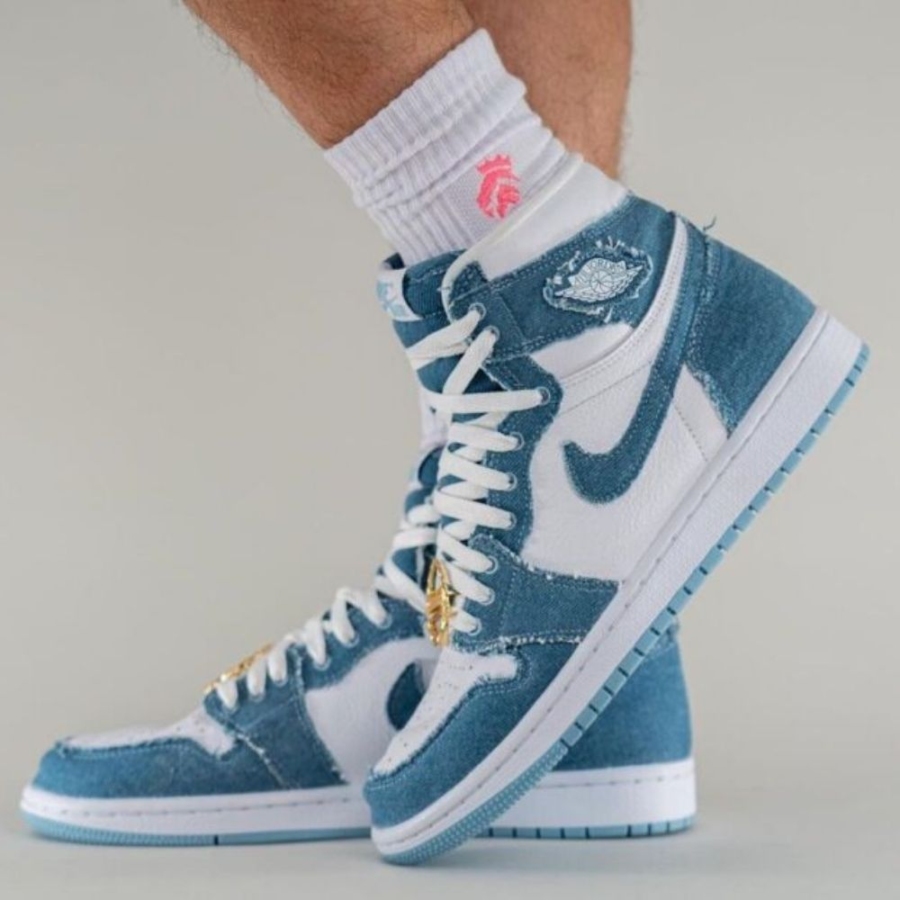 Real lifestyle image of Air Jordan 1