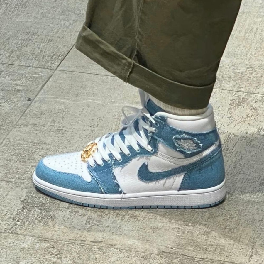 Real lifestyle image of Air Jordan 1