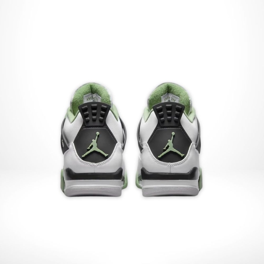 Rear view of Air Jordan 4