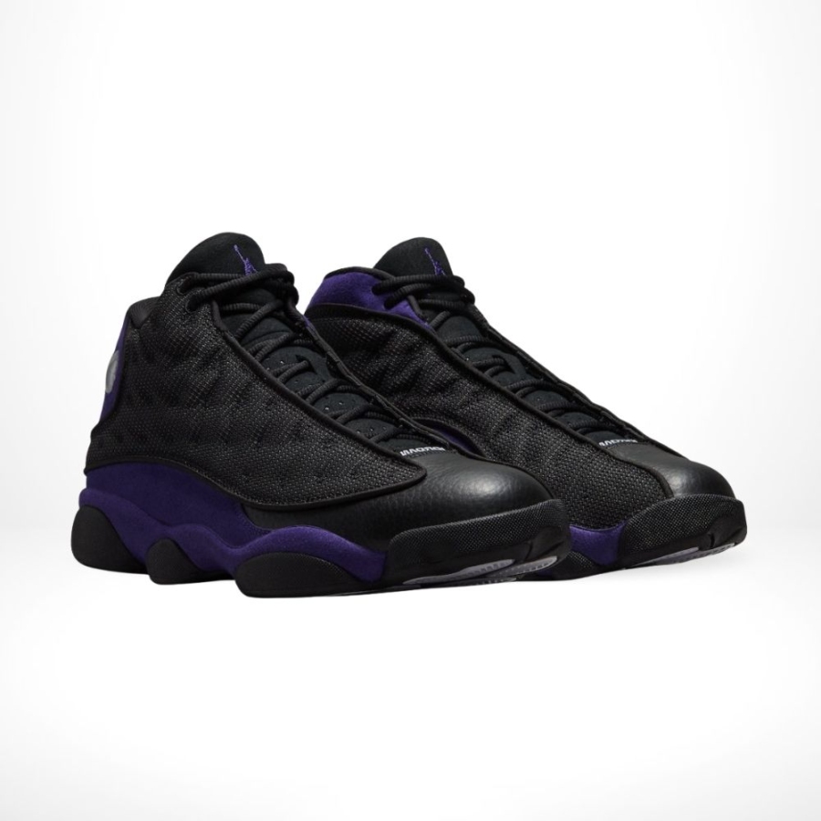 Angle view of Air Jordan 13