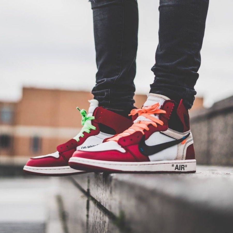 Real lifestyle image of Air Jordan 1