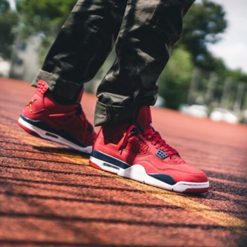 Real lifestyle image of Air Jordan 4