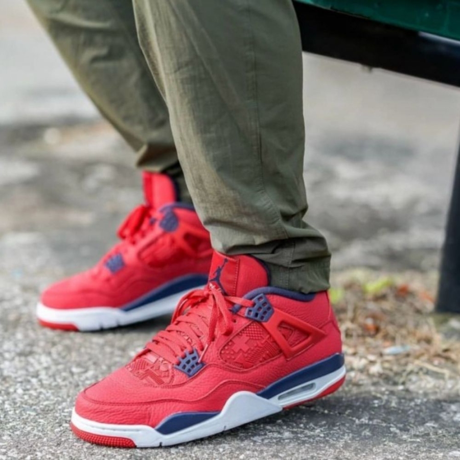 Real lifestyle image of Air Jordan 4
