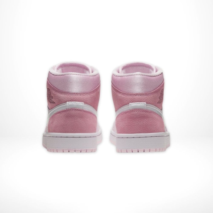 Rear view of Air Jordan 1