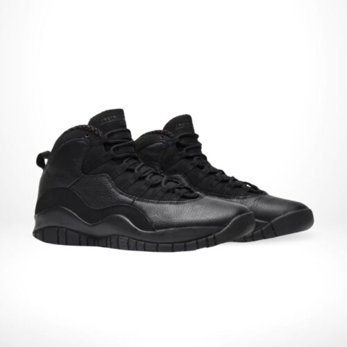 Angle view of Air Jordan 10