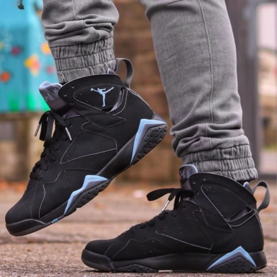 Real lifestyle image of Air Jordan 7