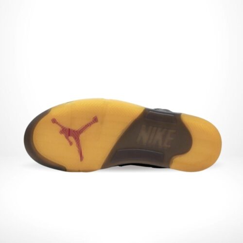 Bottom sole of Air Jordan 5
