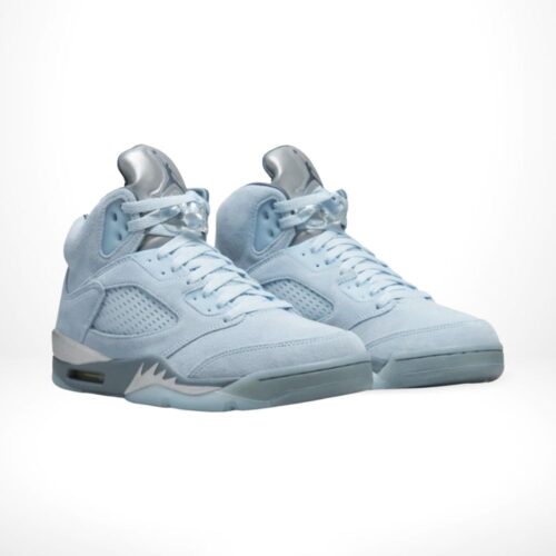 Angle view of Air Jordan 5