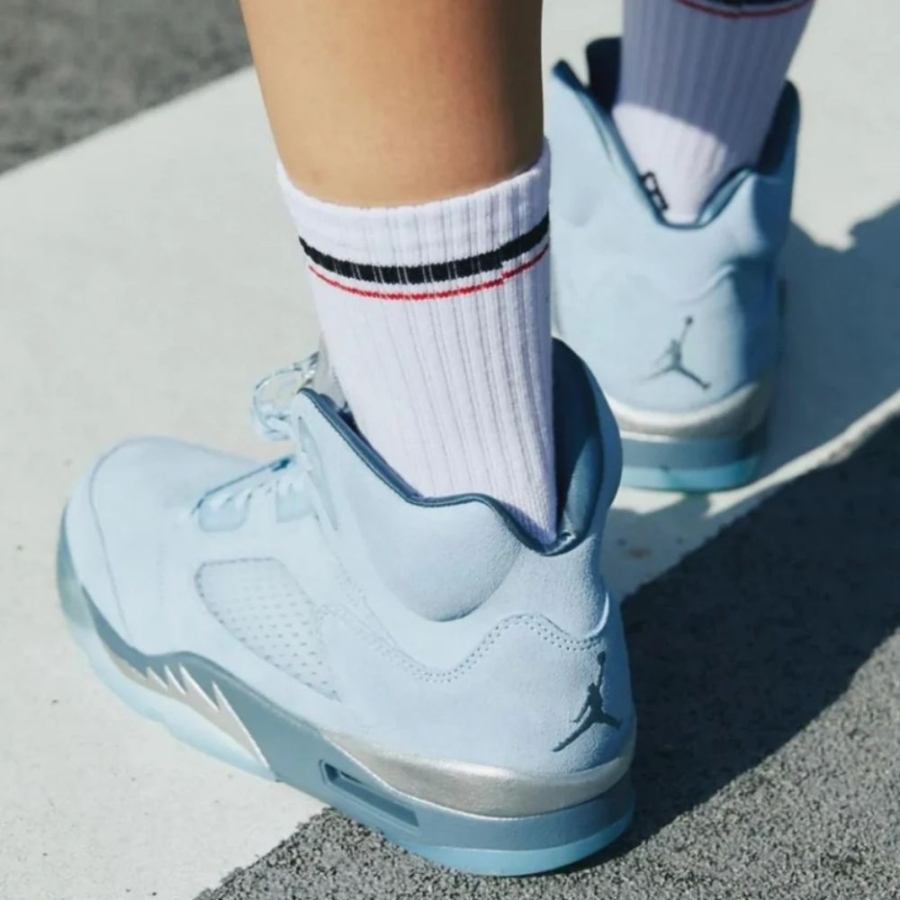 Real lifestyle image of Air Jordan 5