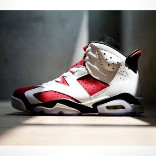Real lifestyle image of Air Jordan 6