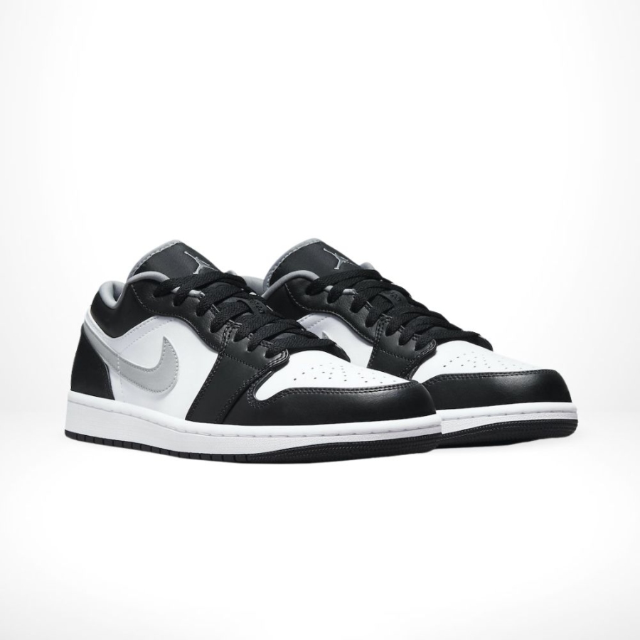 Angle view of Air Jordan 1
