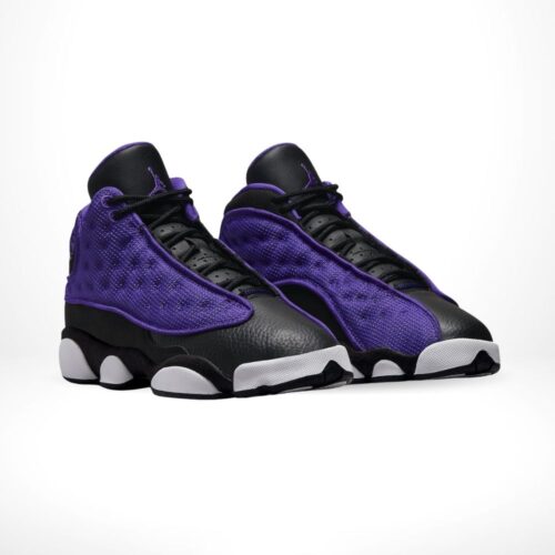 Angle view of Air Jordan 13