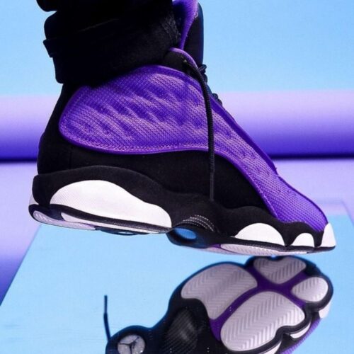 Real lifestyle image of Air Jordan 13
