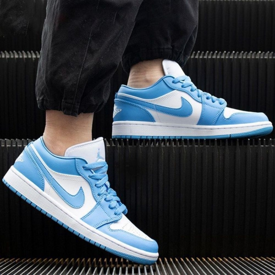 Real lifestyle image of Air Jordan 1