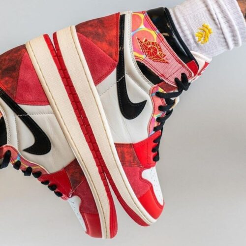 Real lifestyle image of Air Jordan 1