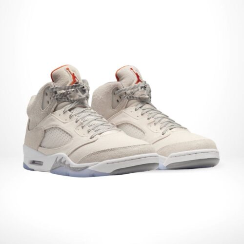 Angle view of Air Jordan 5