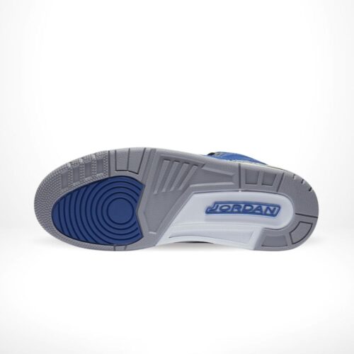 Bottom sole of Air Jordan 3