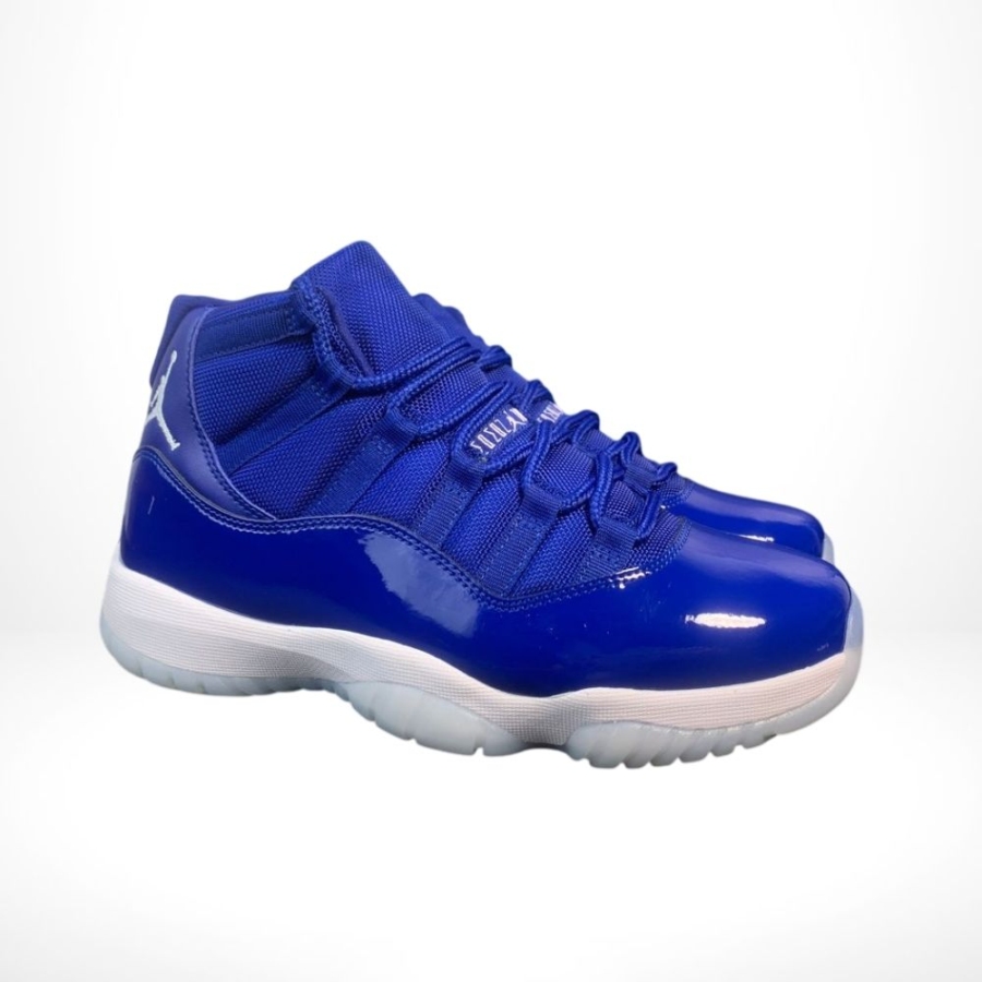 Angle view of Air Jordan 11