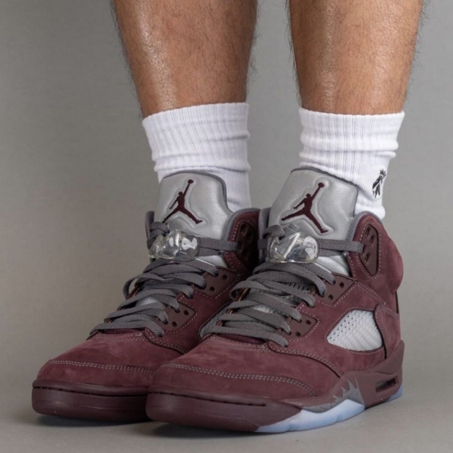 Real lifestyle image of Air Jordan 5