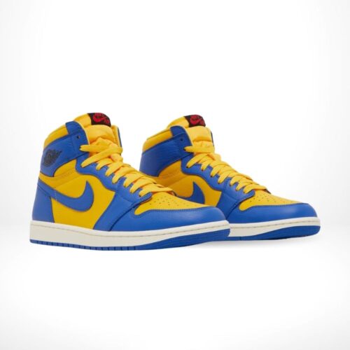 Angle view of Air Jordan 1
