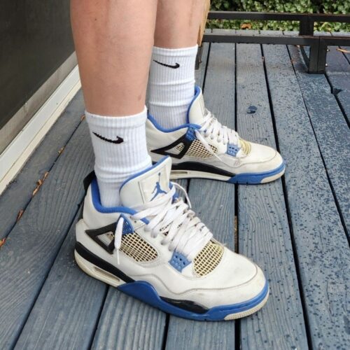 Real lifestyle image of Air Jordan 4