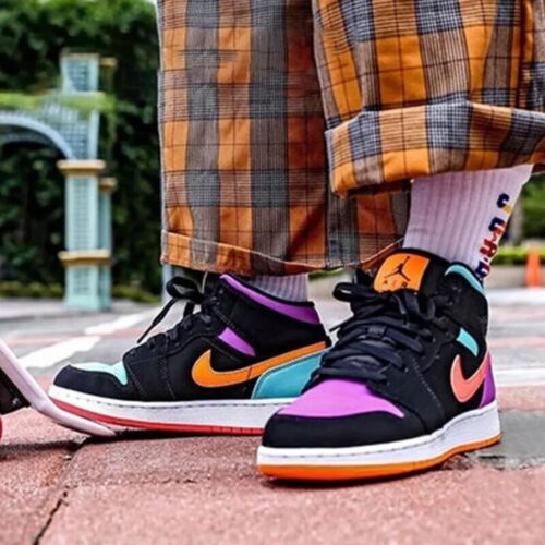 Real lifestyle image of Air Jordan 1
