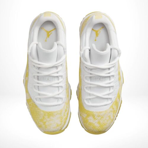 Top view of Air Jordan 11