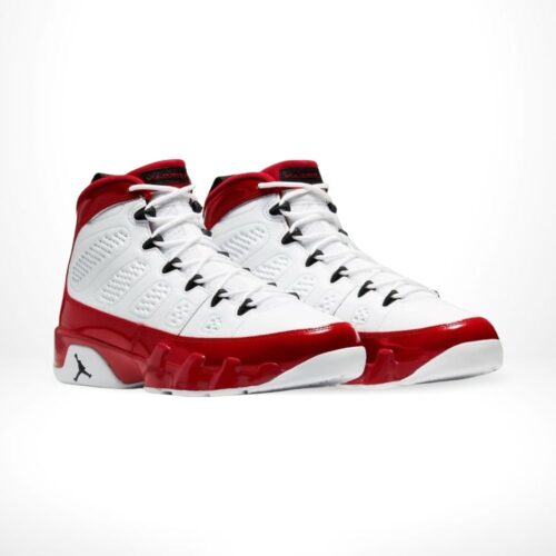 Angle view of Air Jordan 9