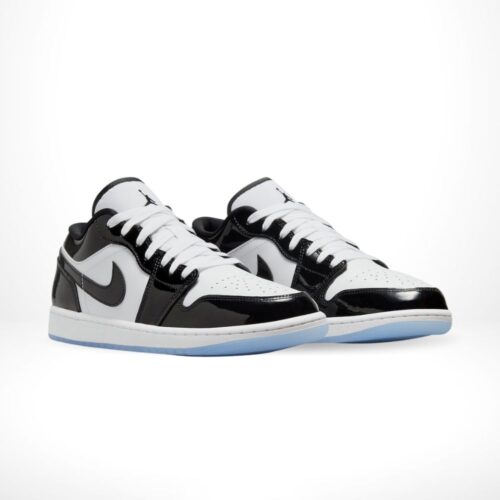 Angle view of Air Jordan 1