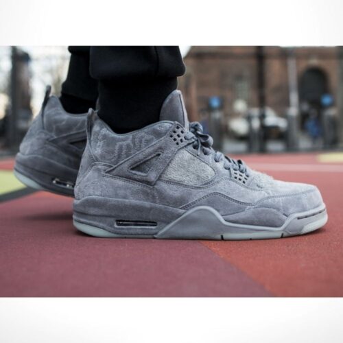 Real lifestyle image of Air Jordan 4