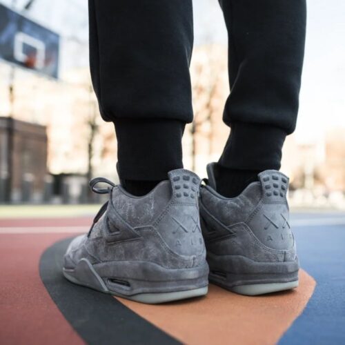 Real lifestyle image of Air Jordan 4