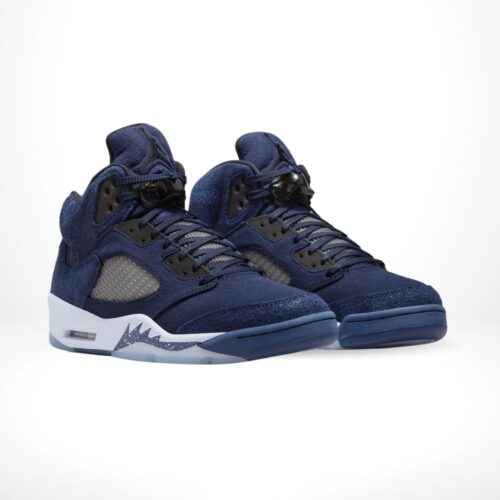 Angle view of Air Jordan 5