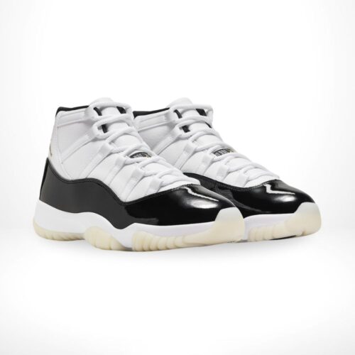 Angle view of Air Jordan 11