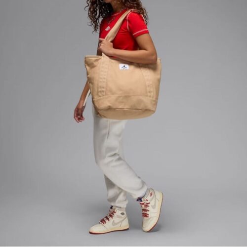 Real lifestyle image of Air Jordan 1