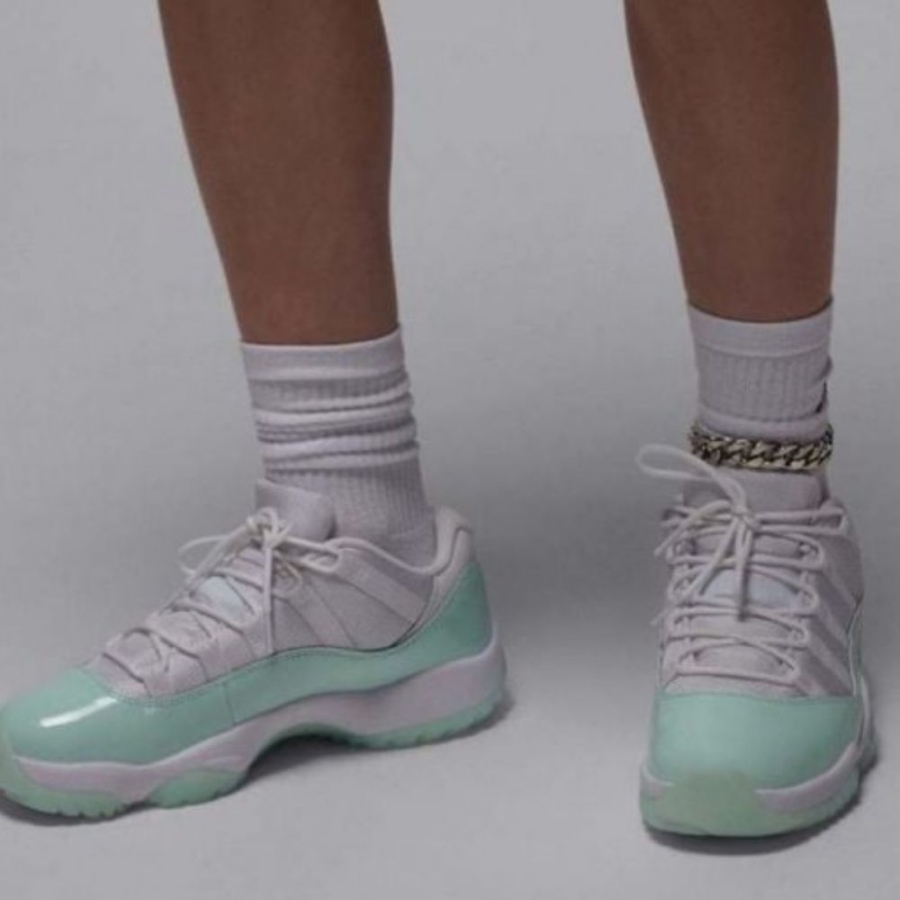 Real lifestyle image of Air Jordan 11