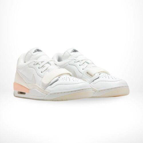 Angle view of Air Jordan Legacy 312
