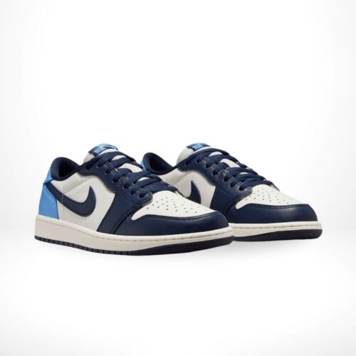 Angle view of Air Jordan 1