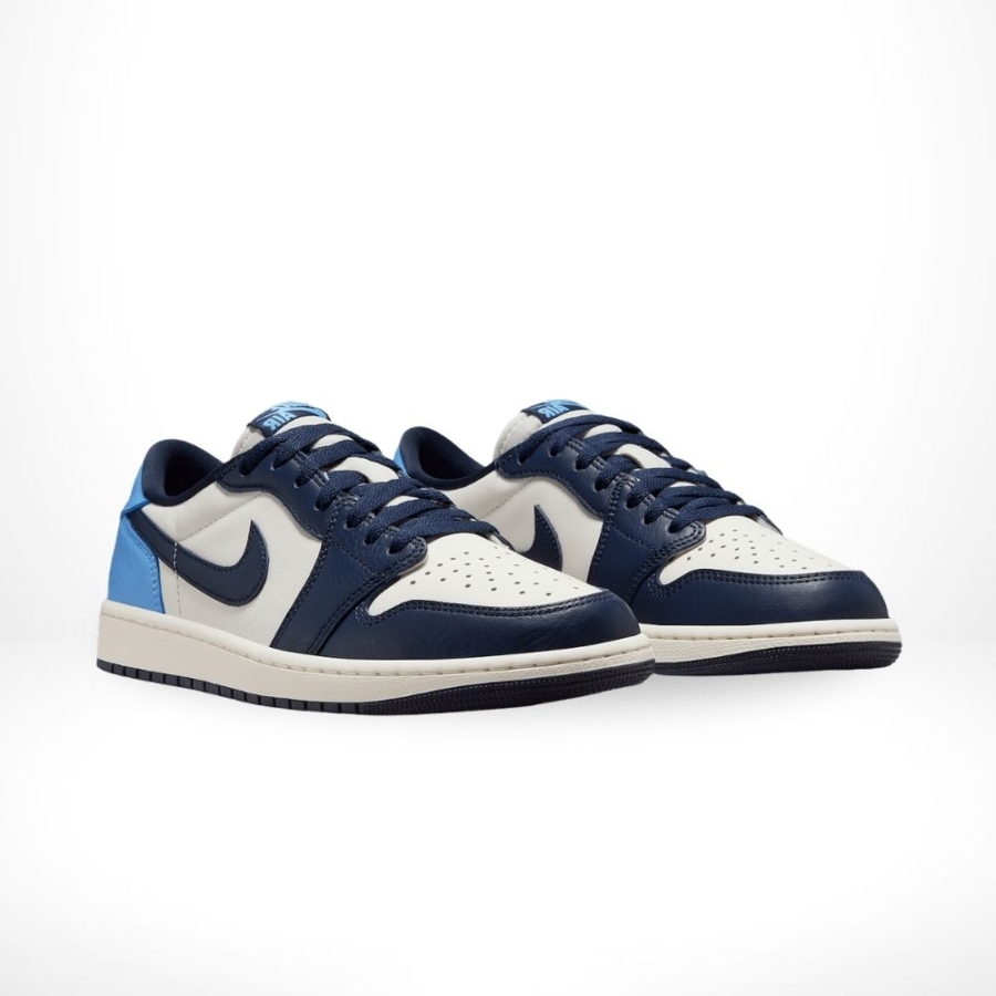 Angle view of Air Jordan 1