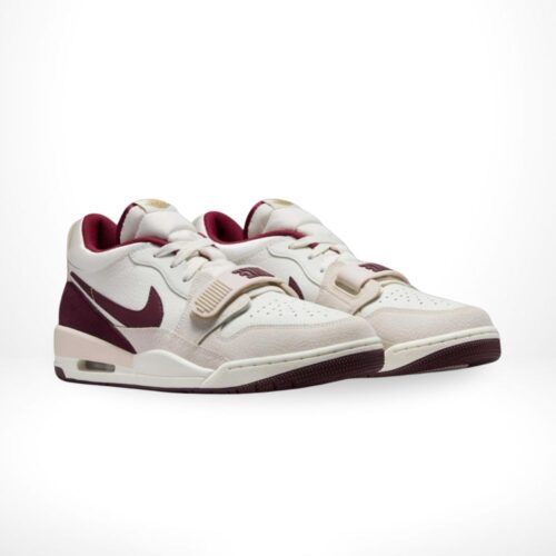 Angle view of Air Jordan Legacy 312