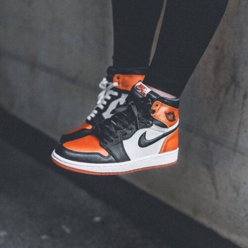 Real lifestyle image of Air Jordan 1