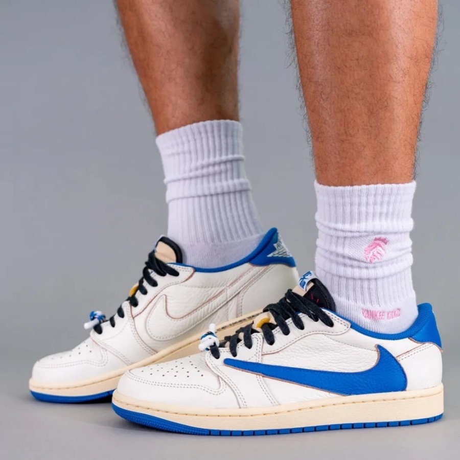 Real lifestyle image of Air Jordan 1