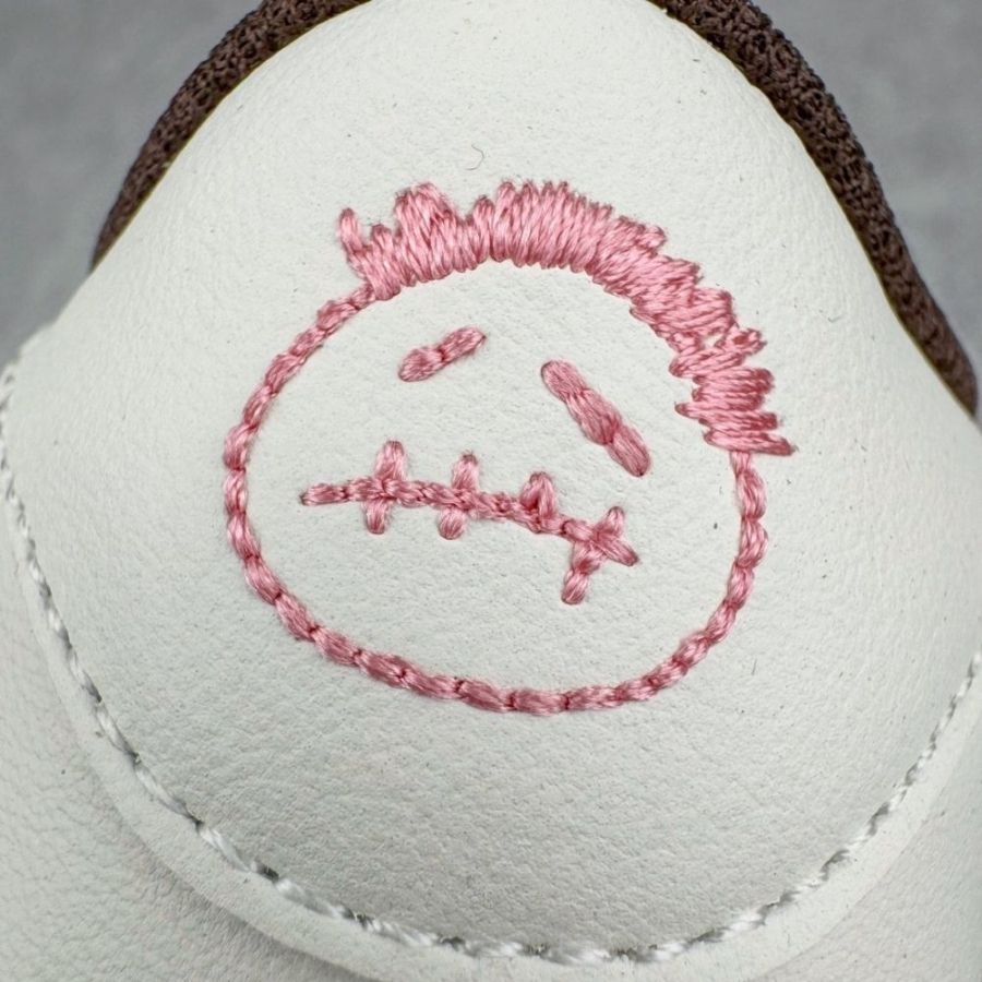 Rear view of Air Jordan 1