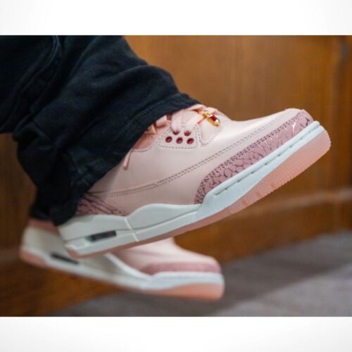 Real lifestyle image of Air Jordan 3
